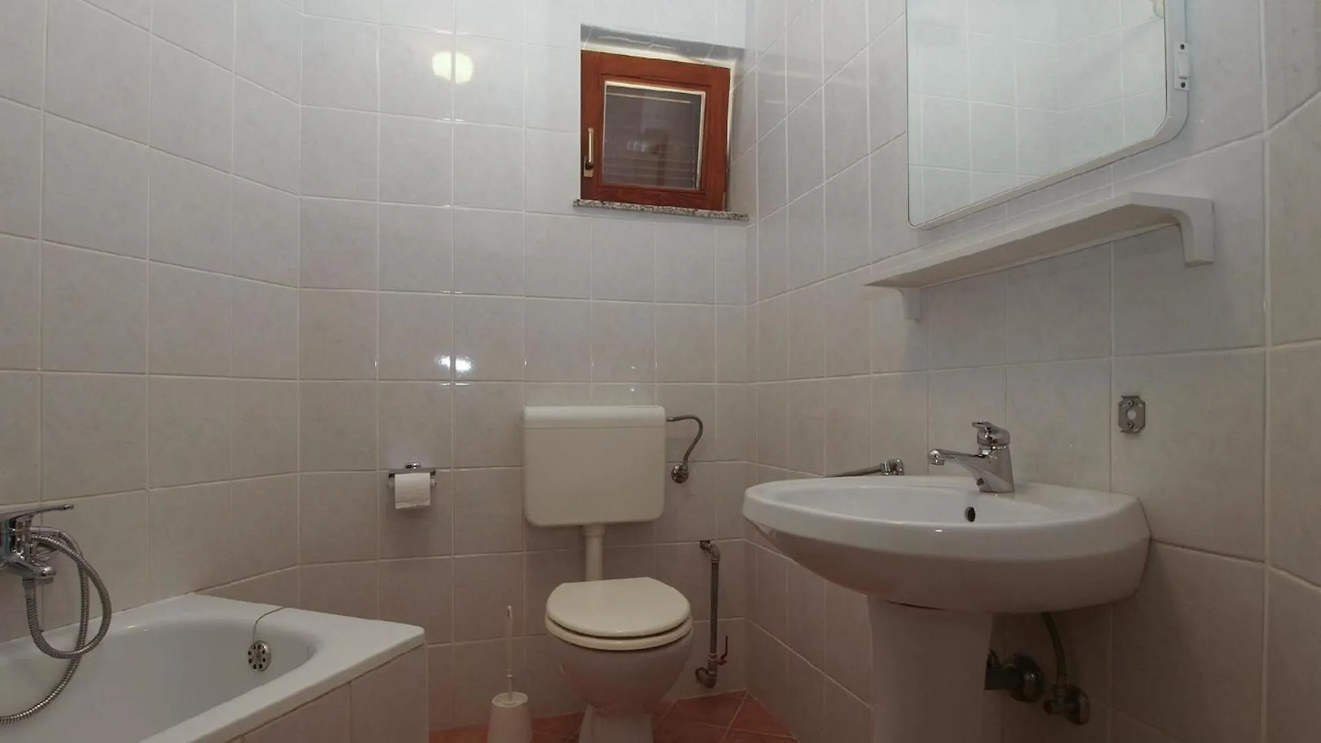Ferienwohnung Fuer 6 Personen Ca 56 Qm In Fazana, Istrien Istrische Riviera