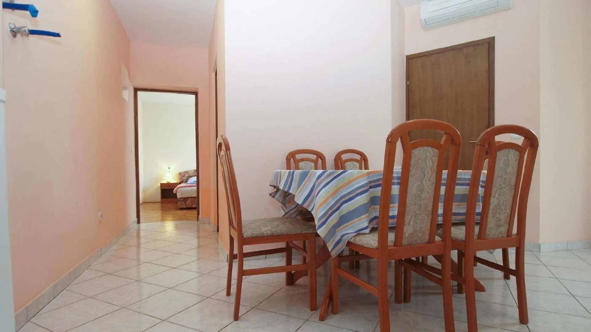 Ferienwohnung Fuer 6 Personen Ca 56 Qm In Fazana, Istrien Istrische Riviera 0*, Fazana Croatia